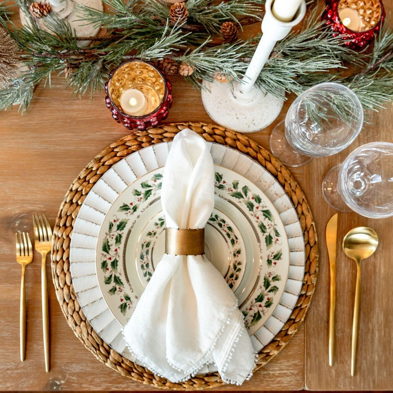 Courtney Lu Tablescape