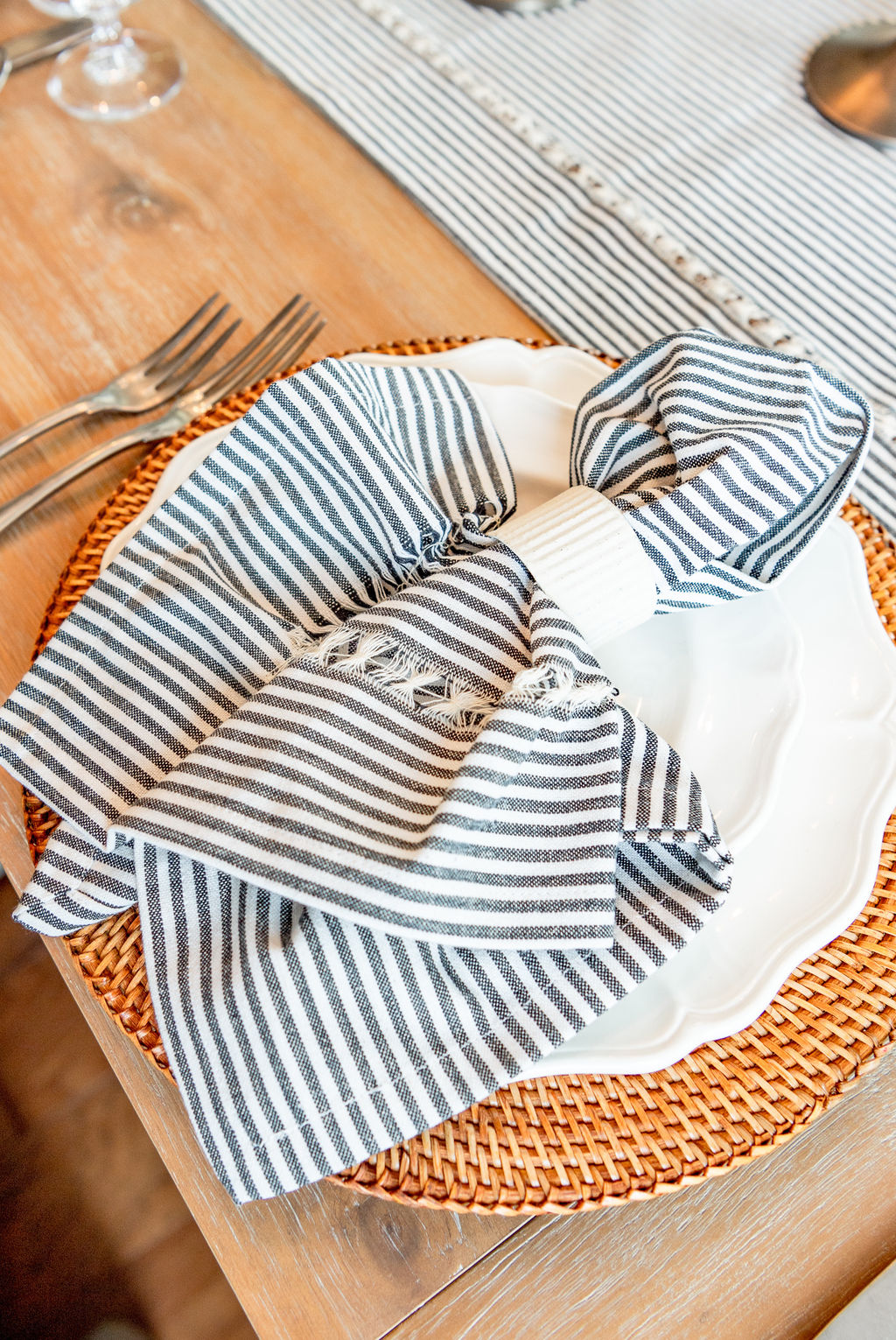 Black Stripe Hemstitch Napkin